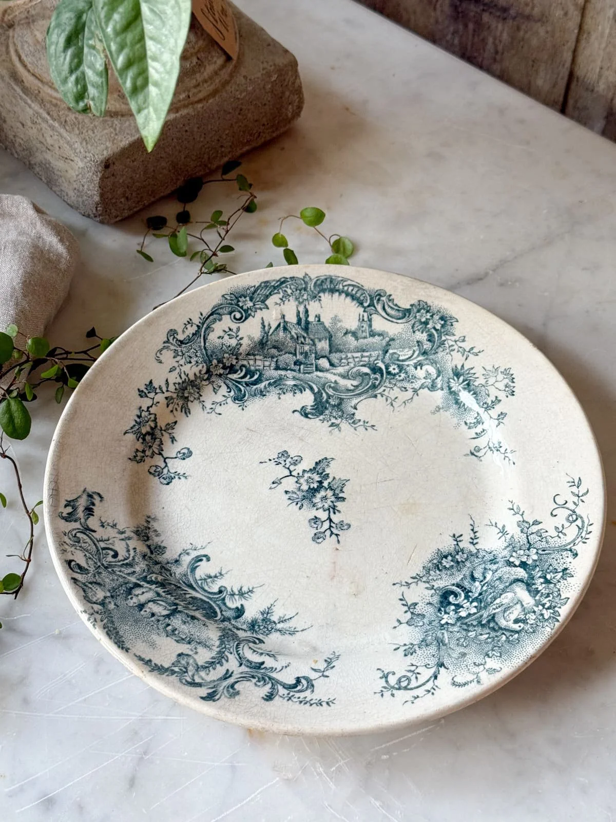 Faience Fine / Antique Plate フランスアンティーク Faience Fine / Antique Plate フランスアンティーク